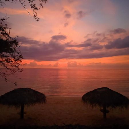 Trinco Beach By Dsk Trincomalee Exterior photo